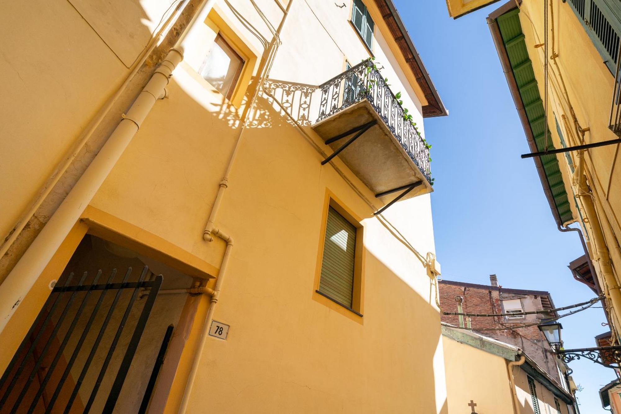 Azurea Home Central & Roomy Flat Sanremo Exterior photo