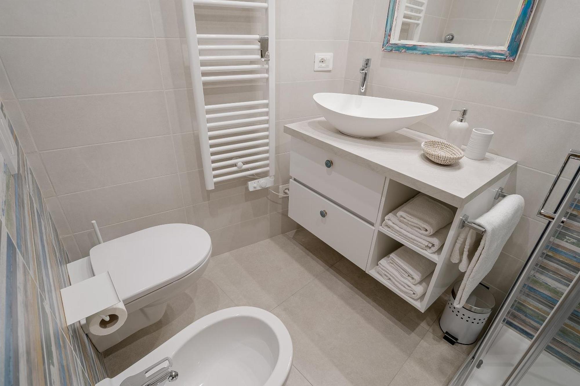 Azurea Home Central & Roomy Flat Sanremo Exterior photo