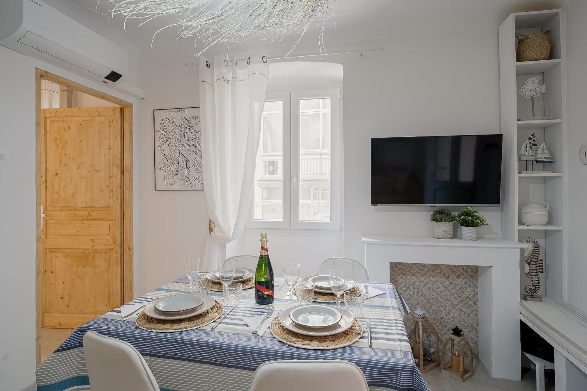 Azurea Home Central & Roomy Flat Sanremo Exterior photo